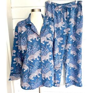 PRINTFRESH Bagheera Leopard Print Long Sleeve Pajama Set in Blue - L